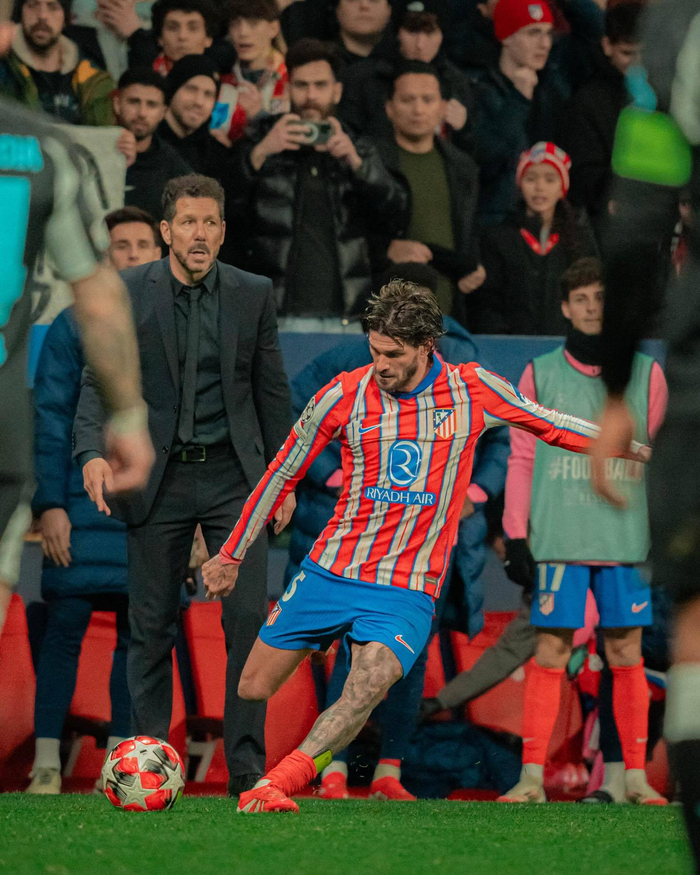 篮球NBA球队球员转会谈判进行中